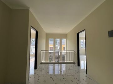 DI JUAL RUMAH BSD THE GREEN VINEYARD BRAND NEW SIAP HUNI LUAS 200