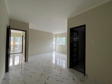 DI JUAL RUMAH BSD THE GREEN VINEYARD BRAND NEW SIAP HUNI LUAS 200
