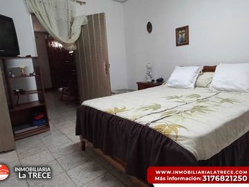 Se vende casa amplia de un piso, B/ María luisa, BUGA-VALLE.