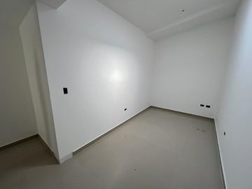 CONSULTORIOS MEDICOS EN VENTA CLINICA VOLCANES DESDE 12 M2 AV 31 PONIENTE