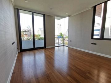 649 Residence  4 Bedroom 6-Storey Luxury Townhouse Sukhumvit 49