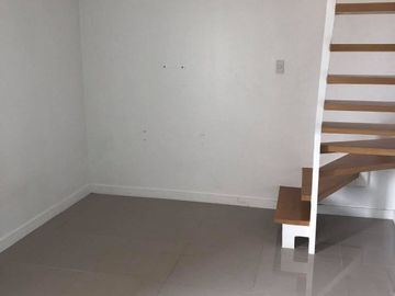 victoria towers 2bedrooms rent to own timog QC