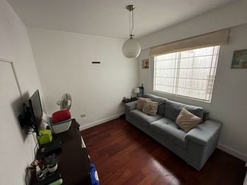 DEPARTAMENTO EN VENTA EN SAN ISIDRO PRIMER PISO CON TERRAZA