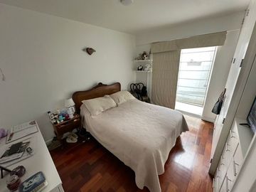 DEPARTAMENTO EN VENTA EN SAN ISIDRO PRIMER PISO CON TERRAZA