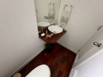 DEPARTAMENTO EN VENTA EN SAN ISIDRO PRIMER PISO CON TERRAZA