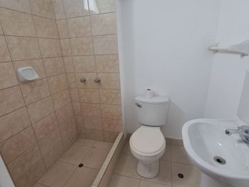HERMOSA CASA EN VENTA - VILLA CLUB 2