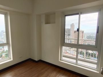 For Sale Brand New 2 Bedroom with Parking Lumiere Residences Pasig City