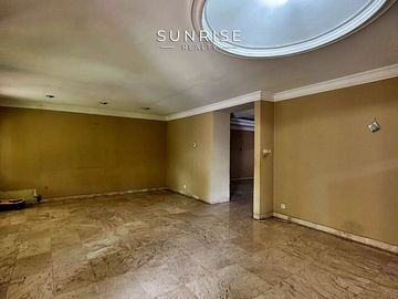 Rumah Lama Dijual Dekat Jl Cendana & Suwiryo Menteng Jakpus