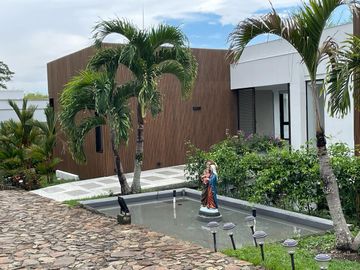 SE RENTA CASA CAMPESTRE EN CERRITOS