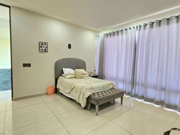 CASA VENTA Privada Alcazar del Country Sección Castilla, Los Mochis 4 Recs, Alberca, Terraza