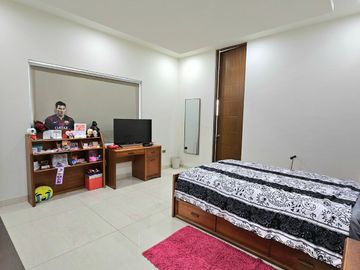 CASA VENTA Privada Alcazar del Country Sección Castilla, Los Mochis 4 Recs, Alberca, Terraza