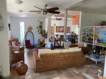 Quinta en venta el Barrial, Valle Escondido, zona El Barrial.