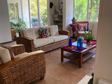Quinta en venta el Barrial, Valle Escondido, zona El Barrial.