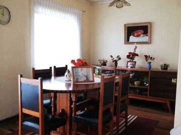 Avenida Simpson, Casa Esquina   $ 300.000.000.