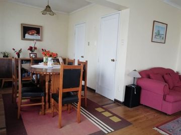 Avenida Simpson, Casa Esquina   $ 300.000.000.