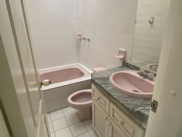 Se vende espectacular casa en Prados del Norte 🤩