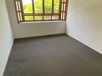 Se vende espectacular casa en Prados del Norte 🤩