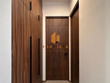 CASA EN VENTA EN PRADERAS ALTOZANO