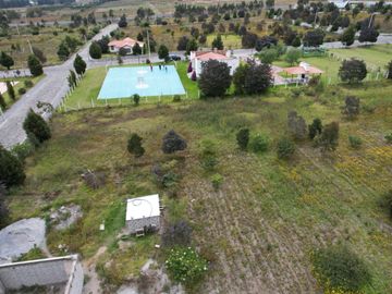 Venta de terreno 1.024M2 sector Malchingui, urbanización privada, 9 9 9 0 1 0 2 3 2