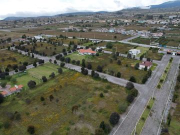 Venta de terreno 1.024M2 sector Malchingui, urbanización privada, 9 9 9 0 1 0 2 3 2