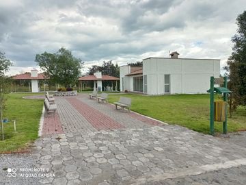 Venta de terreno 1.024M2 sector Malchingui, urbanización privada, 9 9 9 0 1 0 2 3 2