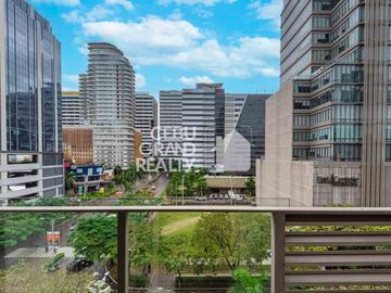 Furnished 2 Bedroom Condo with Balcony for Sale in Cebu IT Park