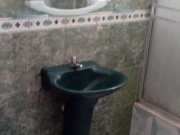 VENTA DE CASA EN EL BARRIO DEL SEGURO