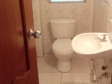 VENTA DE CASA EN EL BARRIO DEL SEGURO