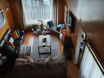 CASA COMERCIAL, CALLE BUIN, PUERTO MONTT