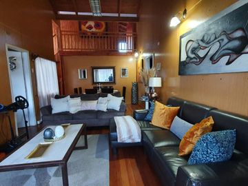 CASA COMERCIAL, CALLE BUIN, PUERTO MONTT