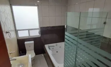 Remato Casa Moderna en Venta, Arboledas de San Javier, en Pachuca, Hidalgo.
