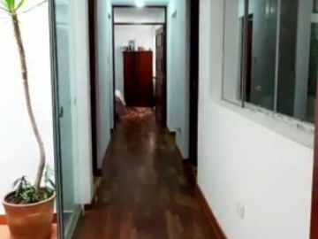 A 1131 dolares el mt2.  VENDO DPTO  *SURCO*   220 MTS2 - PRIMER PISO - VENDO POR EMERGENCIA. MEJOR IMPOSIBLE