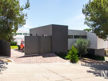 CASA EN VENTA BOSQUES DEL REFUGIO