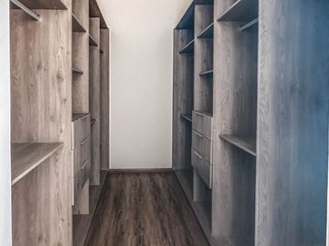 DEPARTAMENTO EN VENTA DE 3 RECÁMARAS EN TORRE SELENITE.