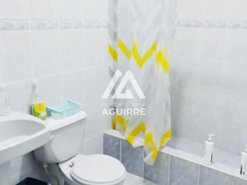 En venta: amplia casa de 2 pisos en El Bosque, Machala