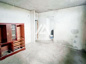 En venta: amplia casa de 2 pisos en El Bosque, Machala