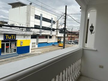 VENTA DE EDIFICIO RENTERO EN KENNEDY NUEVA