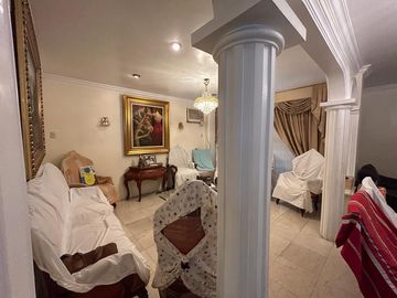 VENTA DE EDIFICIO RENTERO EN KENNEDY NUEVA