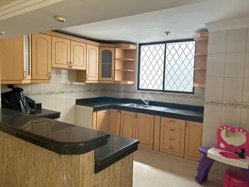 VENTA DE EDIFICIO RENTERO EN KENNEDY NUEVA