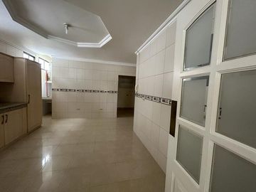 VENTA DE EDIFICIO RENTERO EN KENNEDY NUEVA