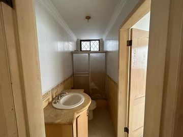 VENTA DE EDIFICIO RENTERO EN KENNEDY NUEVA