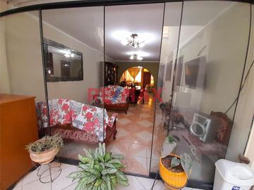 Hermosa Casa, Super Centrica A La Venta
