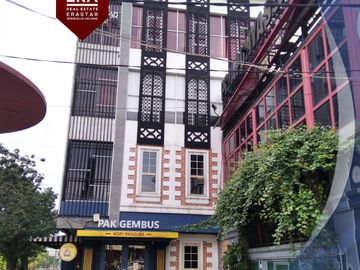 Ruko Jalan Raya Kebon Jeruk, Jl. Lapangan Bola No.38, Jakarta Barat