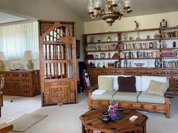 EN VENTA PROPIEDAD PARA REMODELAR O SUBDIVIDIR ZONA NORTE EN CUERNAVACA, MORELOS.