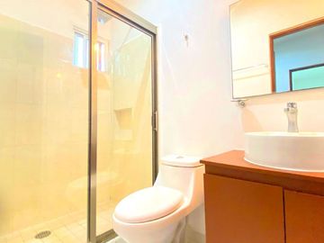 Exclusivo Departamento en Venta en Residencial Long Island Cancún – Con Balcón Privado y Seguridad 24/7