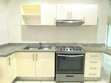 Exclusivo Departamento en Venta en Residencial Long Island Cancún – Con Balcón Privado y Seguridad 24/7