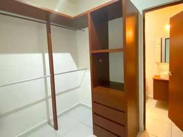 Exclusivo Departamento en Venta en Residencial Long Island Cancún – Con Balcón Privado y Seguridad 24/7
