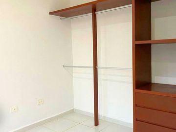 Exclusivo Departamento en Venta en Residencial Long Island Cancún – Con Balcón Privado y Seguridad 24/7