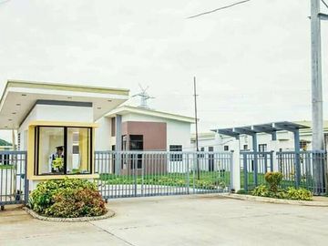 The Most Affordable House Unit @Bellavita San Pablo Near Palacios Events Place, San Pablo City Laguna