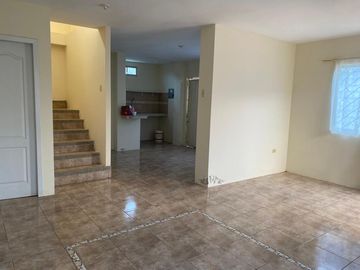 HERMOSA CASA EN VENTA  EN CRUCITA LA BELLA